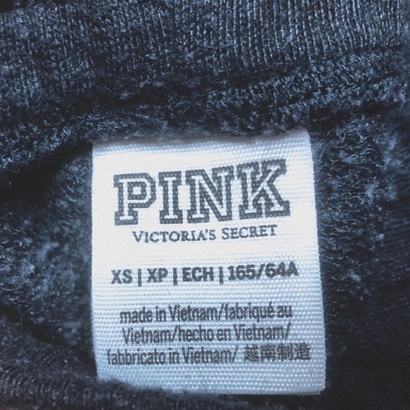 vs pink set - Picture 3 of 3